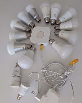 Philips Hue 12 lampadine + hub