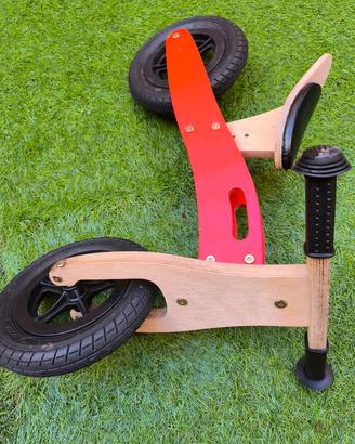 Bicicletta per bambini senza pedali in legno