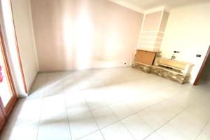 Trilocale 2°Piano Pressi Pizzeria Tre Archi MAF632