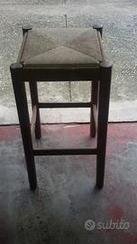 Sgabelli Alti legno e paglia