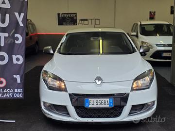 Renault Megane Mégane Coupé 1.5 dCi 110CV EDC GT L