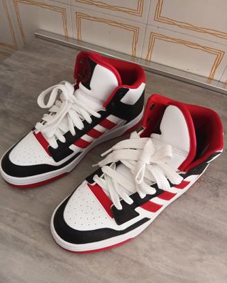 Scarpe Adidas Nuove