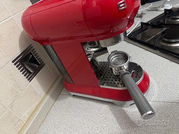 Macchina da caffè espresso manuale SMEG ROSSA