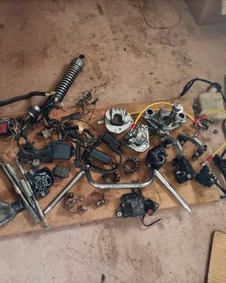 RICAMBI vari molti per Honda CX 500 dell'80