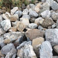 pietre -giardino - muretti