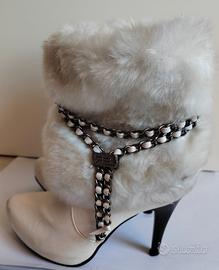 Stivali bianchi con tacco