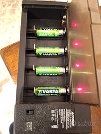 Carica batterie stilo