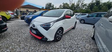 Toyota Aygo 1.0 VVT-i 72 CV 5 porte x-cool