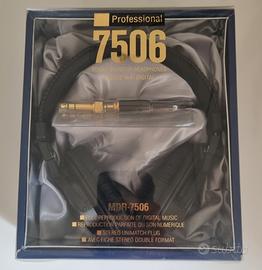 SONY 7506