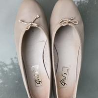 Ballerina color avorio, pelle/cuoio, n. 38