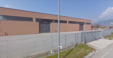 Capannone zona Polymer h 7 mt, 900mq area esterna