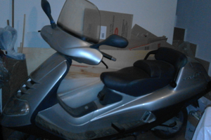 Hexagon Piaggio 125 4 tempi