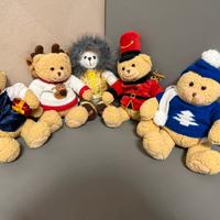 Famiglia orsetti di peluche