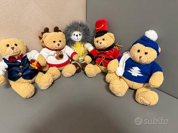 Famiglia orsetti di peluche