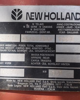 mietitrebbia NEW HOLLAND L 521
