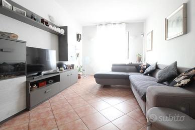 3 LOCALI A PAVIA