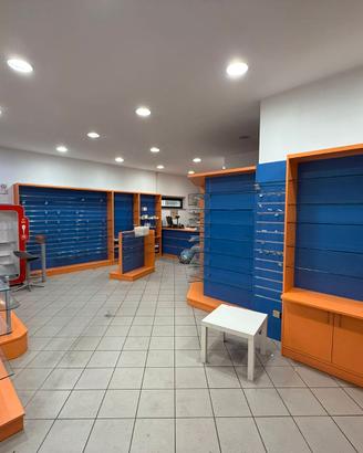Arredamento parafarmacia