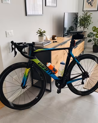 GIANT -Ultegra Di2 11v- Assioma DUO - taglia "ML"