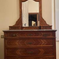 Toeletta in stile classico