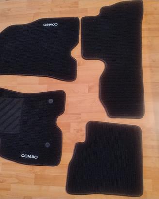 tappeti su misura Opel combo 