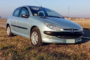 Peugeot 206 1.1 XR benzina 5 porte 2004