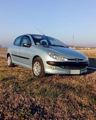 Peugeot 206 1.1 XR benzina 5 porte 2004