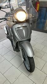 Aprilia Scarabeo 200 - 2010