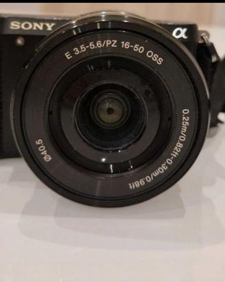 Macchina fotografica Sony A5000