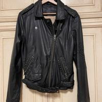 Giubbotto  chiodo in nappa nera da donna