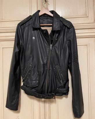 Giubbotto  chiodo in nappa nera da donna