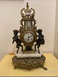 Orologio e candelabri marmo