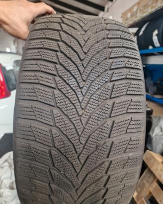 Gomme 245/35 19