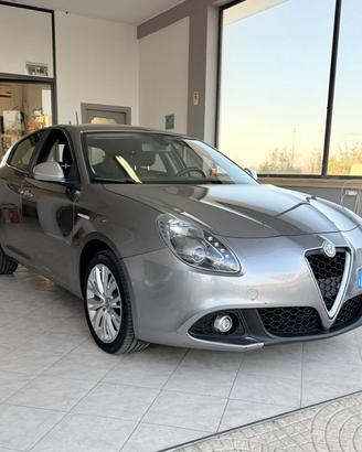 Alfa Romeo Giulietta 1.6 JTD 120 CV neo patentati