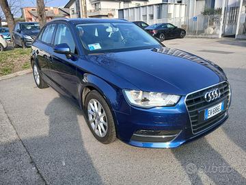 Audi A3 1.6 D 105 cv 