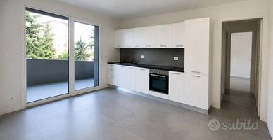 Appartamento di 89 m² con 3 locali e box auto a Bo