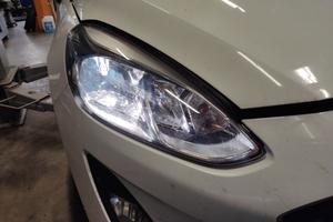 Proiettore destro FORD FIESTA del 2018