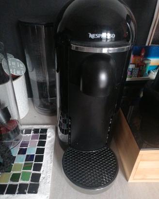 Macchina Nespresso vertuo plus