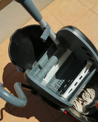 Mocio per esterni con doppio secchio
