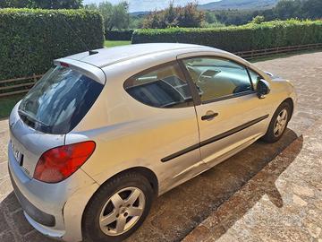 Peugeot 207 anno 2009