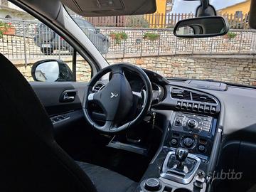 Peugeot 3008 Hybrid 4