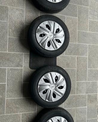 4 RUOTE COMPLETE NUOVE  165/70 R14 ORIGINALI WV