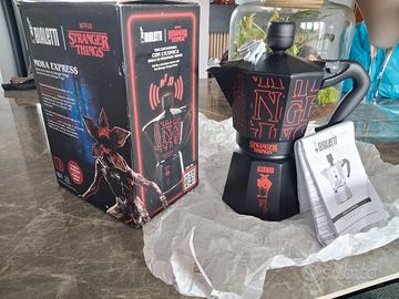 Caffettiera Bialetti edizione Stranger Things