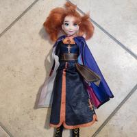 Disney Frozen  Bambola Anna cantante con musica 