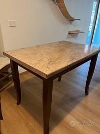 Tavolo da pranzo