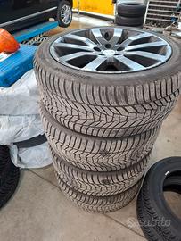 Pneumatici inverno+cerchioni neri RangeRover Sport
