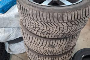 Pneumatici inverno+cerchioni neri RangeRover Sport