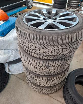Pneumatici inverno+cerchioni neri RangeRover Sport