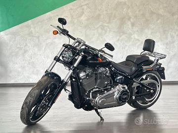 HARLEY-DAVIDSON CVO Breakout Scarico V&H