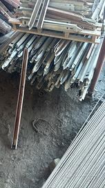 Cravatte per pilastri