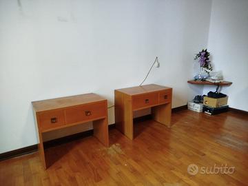 Comò e comodini di design anni Settanta
